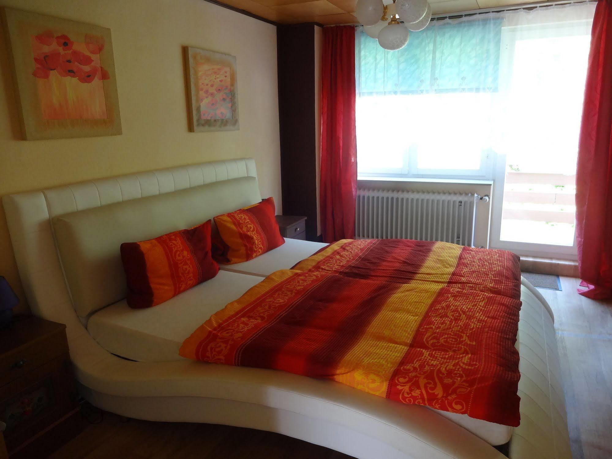 Star Hotel Fachbach Екстер'єр фото