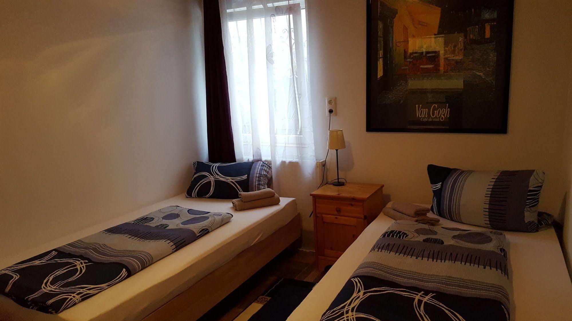 Star Hotel Fachbach Екстер'єр фото
