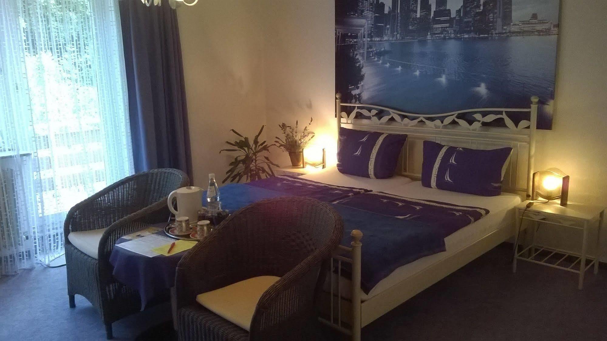 Star Hotel Fachbach Екстер'єр фото