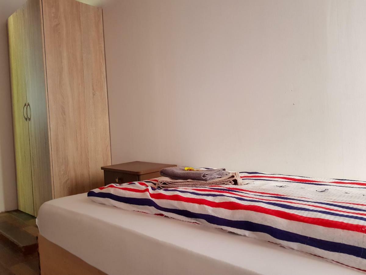 Star Hotel Fachbach Екстер'єр фото